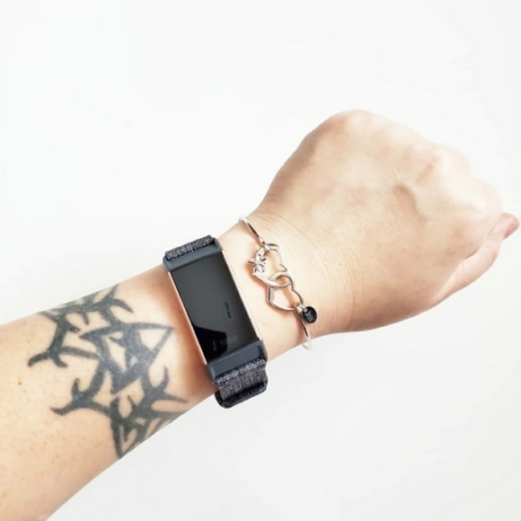 Jewelry - Stainless Steel Heart Cuff Bracelet